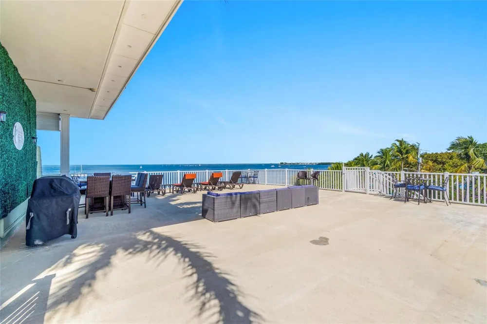 104000 Overseas Highway #6-6 Key Largo, FL 33037