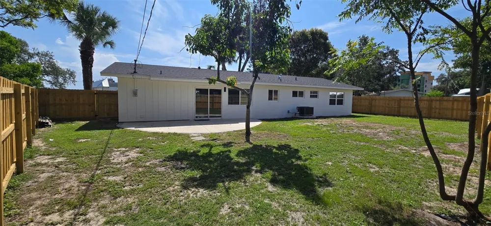 965 VIGNOLES AVENUE NE #1 Palm Bay, FL 32905