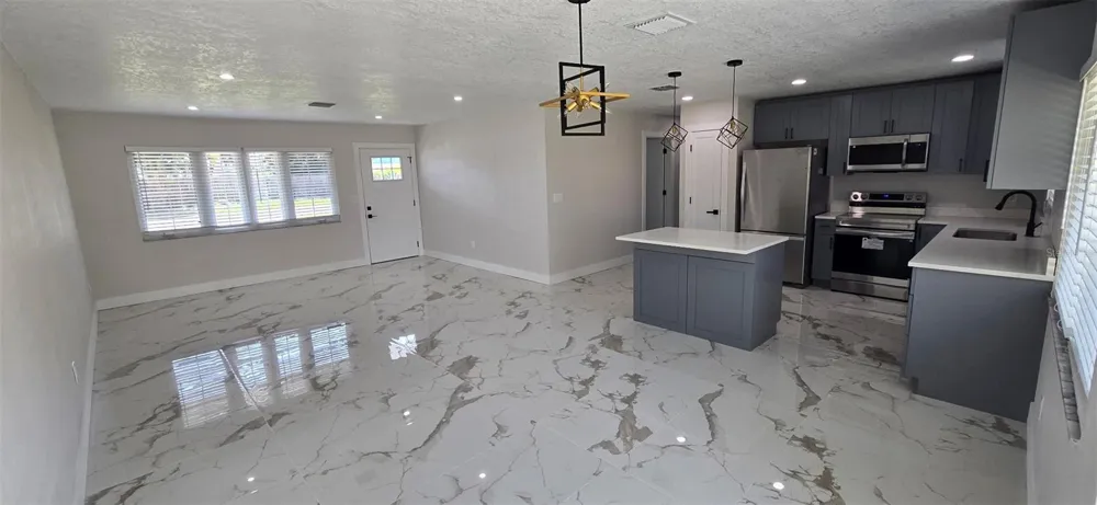 965 VIGNOLES AVENUE NE #1 Palm Bay, FL 32905