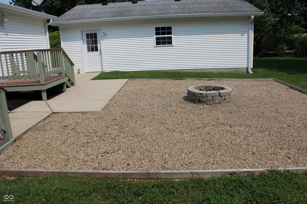 1504 Deer Creek Drive Greencastle, IN 46135