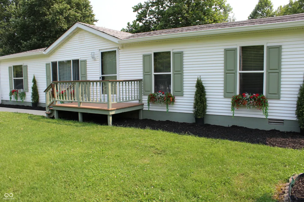1504 Deer Creek Drive Greencastle, IN 46135