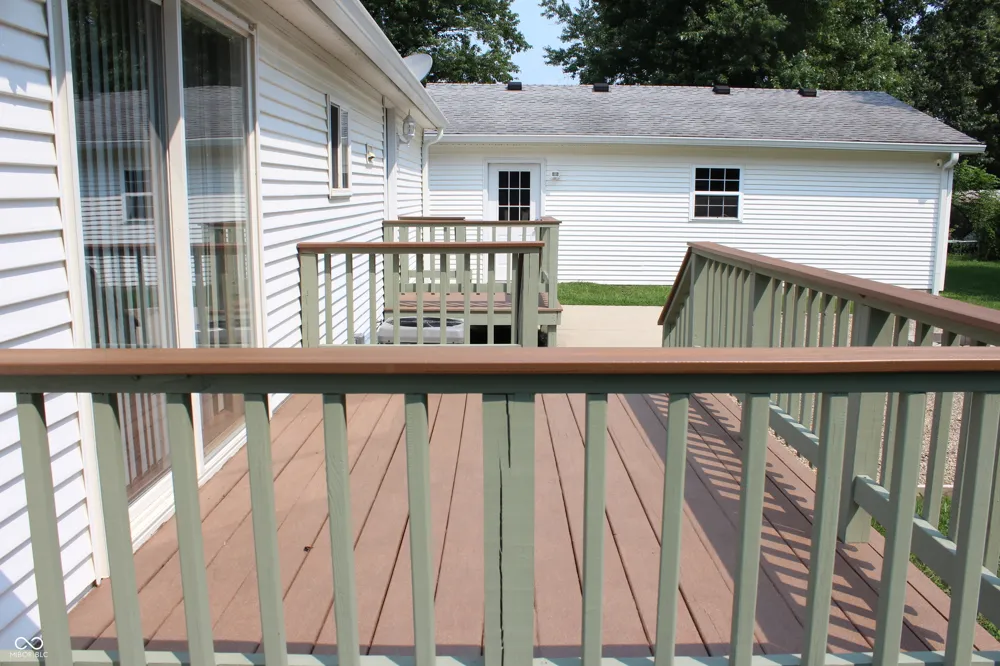 1504 Deer Creek Drive Greencastle, IN 46135