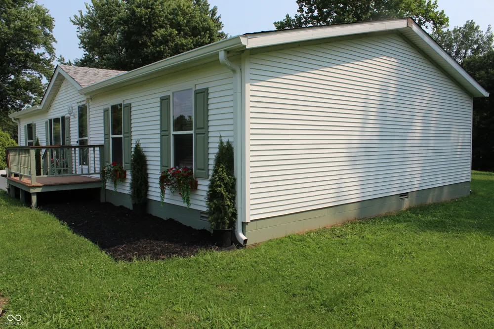 1504 Deer Creek Drive Greencastle, IN 46135