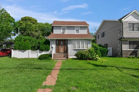16 Marlboro Place