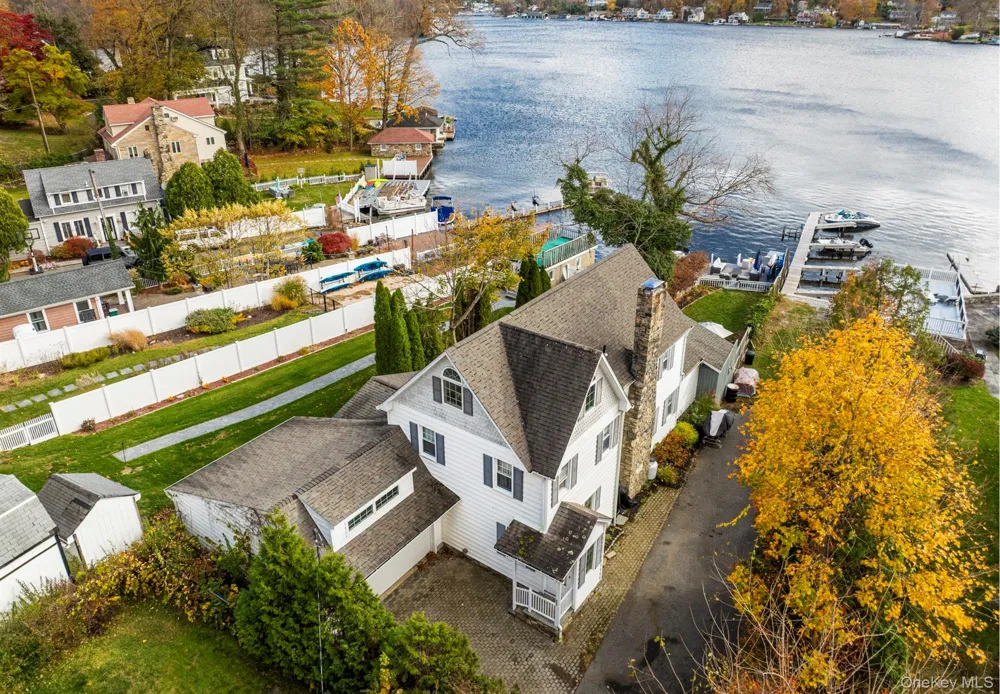 68 W Lake Boulevard Mahopac, NY 10541