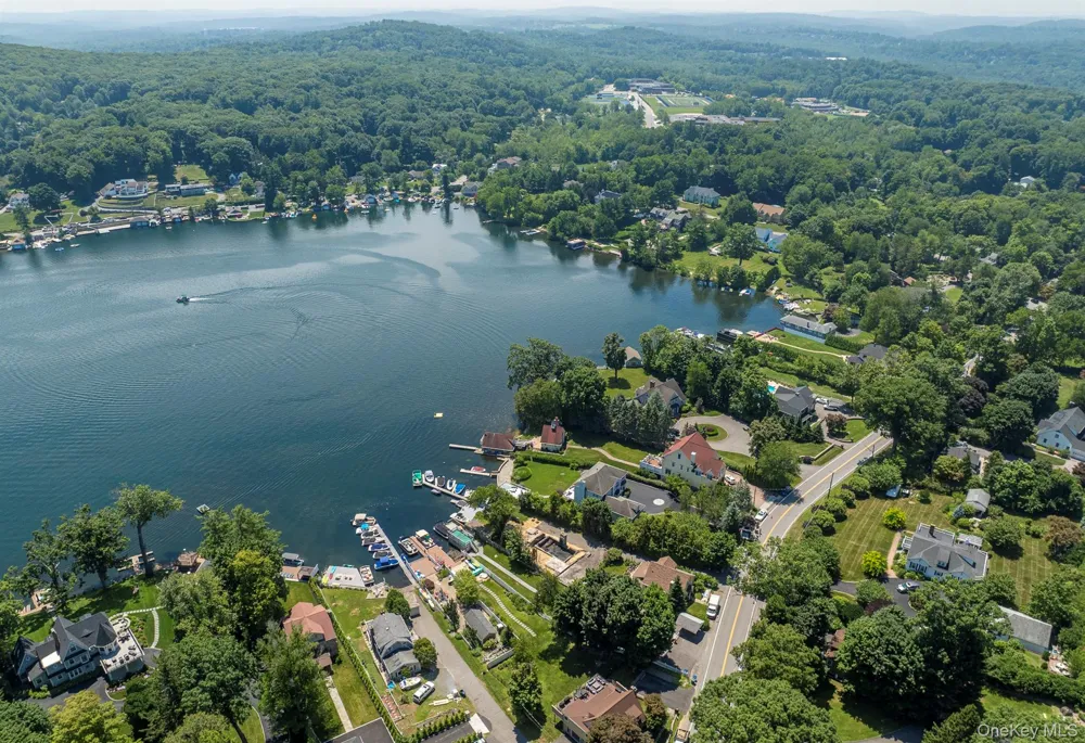 68 W Lake Boulevard Mahopac, NY 10541