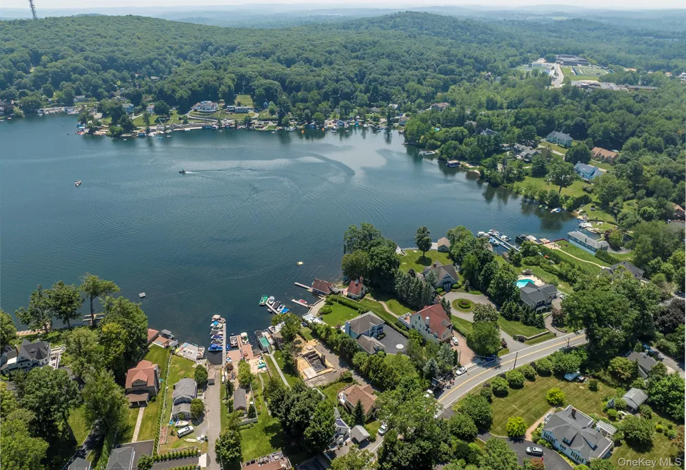 68 W Lake Boulevard Mahopac, NY 10541