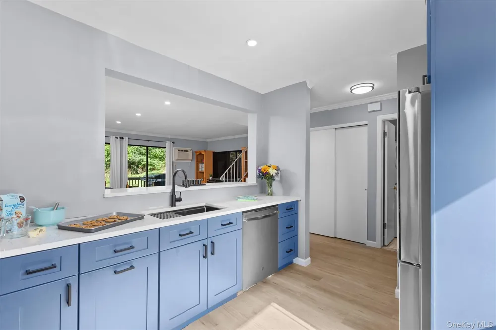 1105 Chelsea Cove S Hopewell Junction, NY 12533