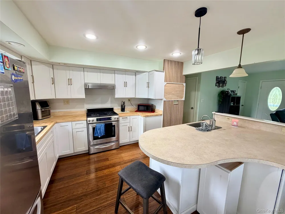 423 Rock Cut Road Walden, NY 12586