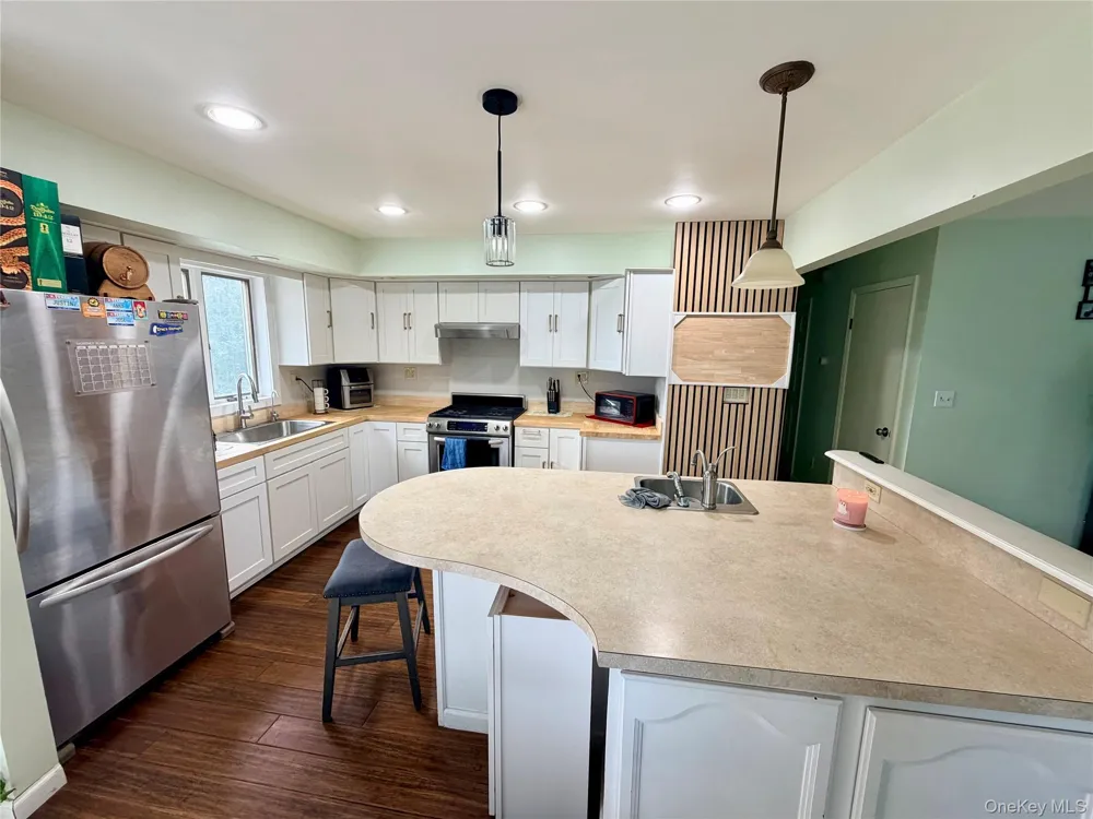 423 Rock Cut Road Walden, NY 12586