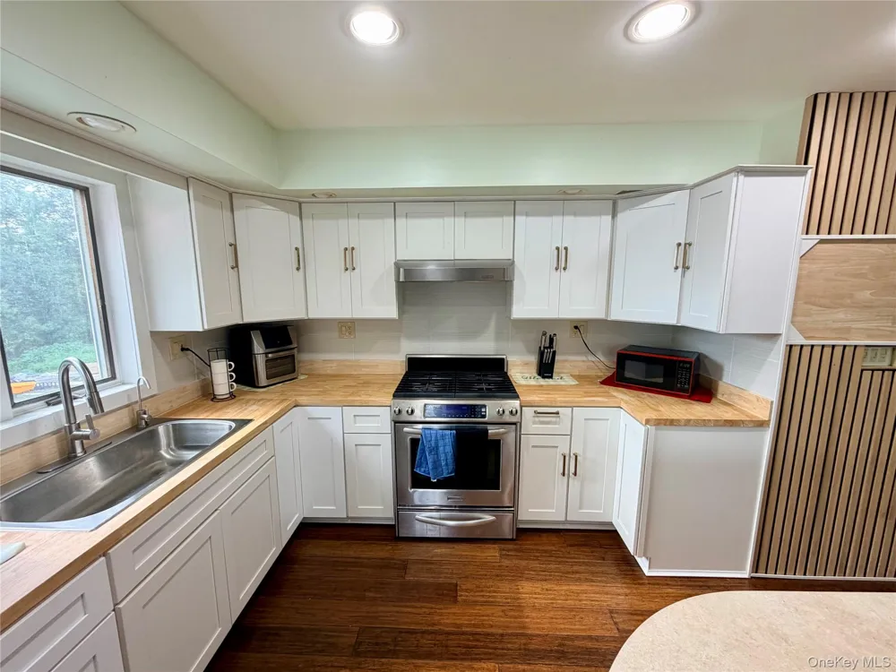 423 Rock Cut Road Walden, NY 12586