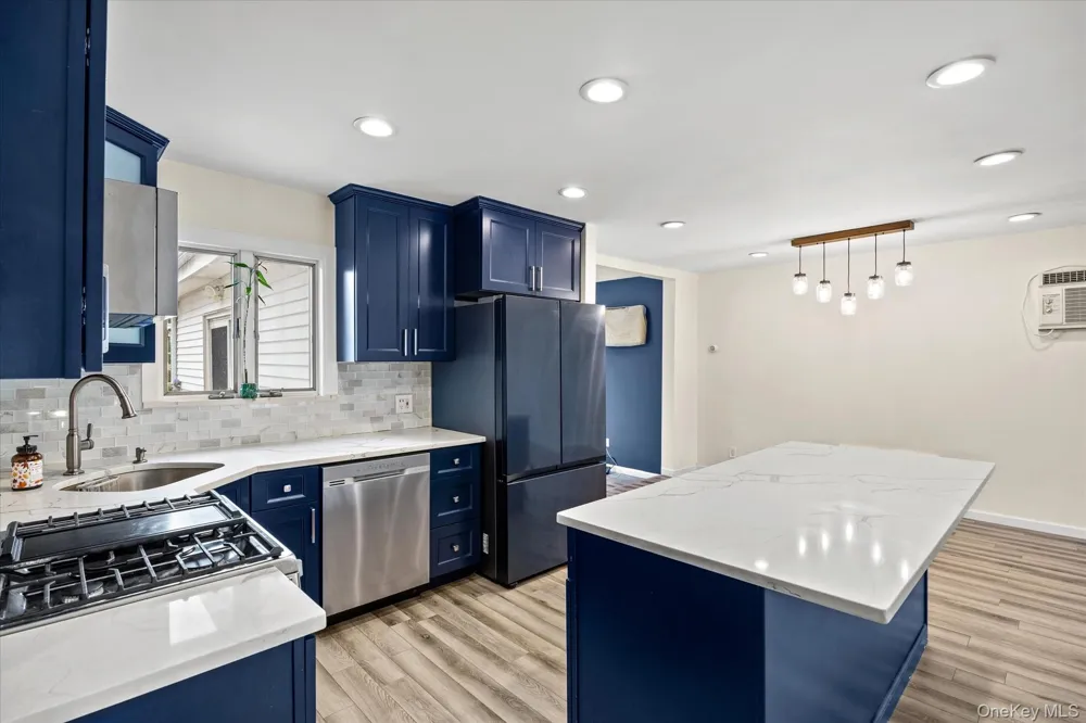 159-33 85th Street Howard Beach, NY 11414