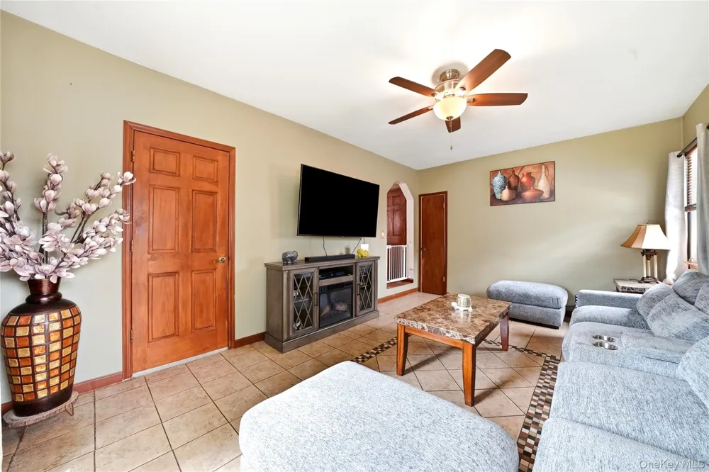 26 Probst Drive Shirley, NY 11967