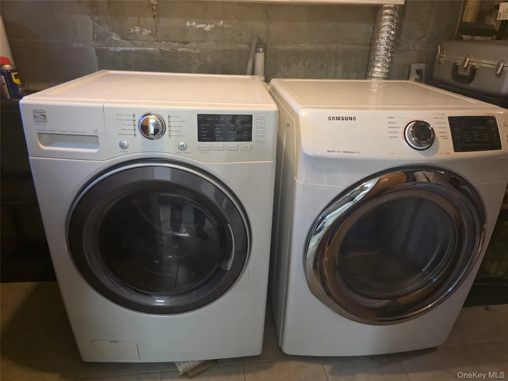 13835 64th Avenue Flushing, NY 11367