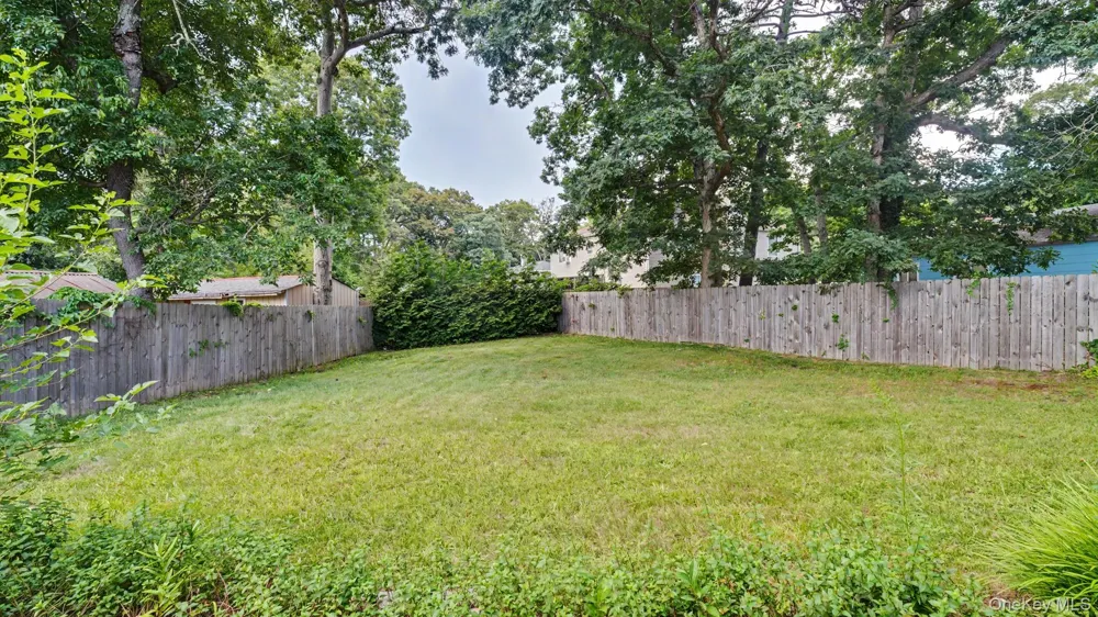 32 Lake Place Wyandanch, NY 11798
