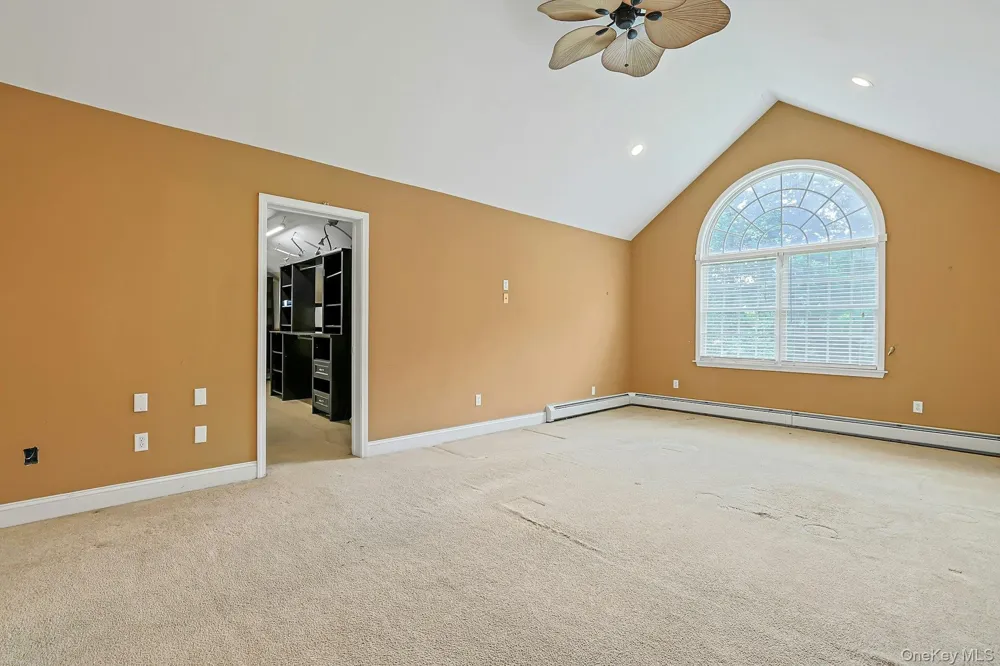 92 Scotland Hill Road Chestnut Ridge, NY 10977