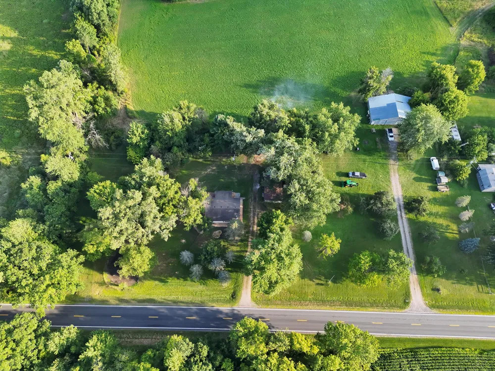 4120 E Haslett Road Perry, MI 48872