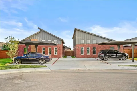 901 W 8th Street #4