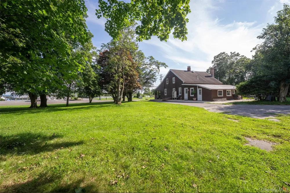 40495 Main Road Orient, NY 11957