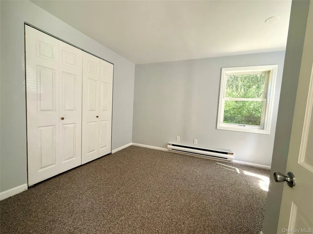 12 Red Brook Road Mahopac, NY 10541