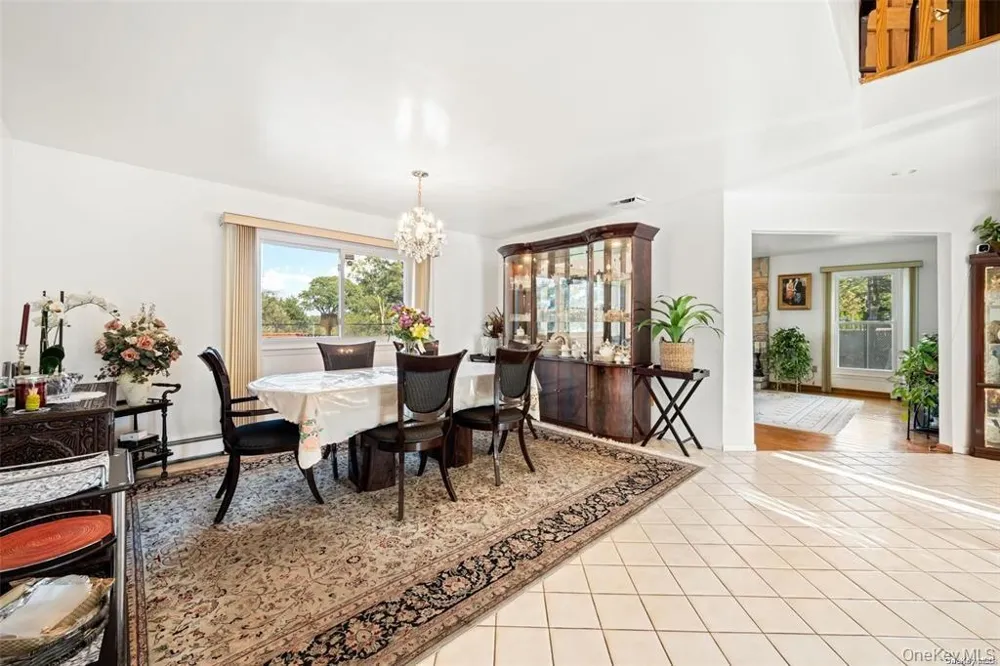 4 Jester Court Dix Hills, NY 11746