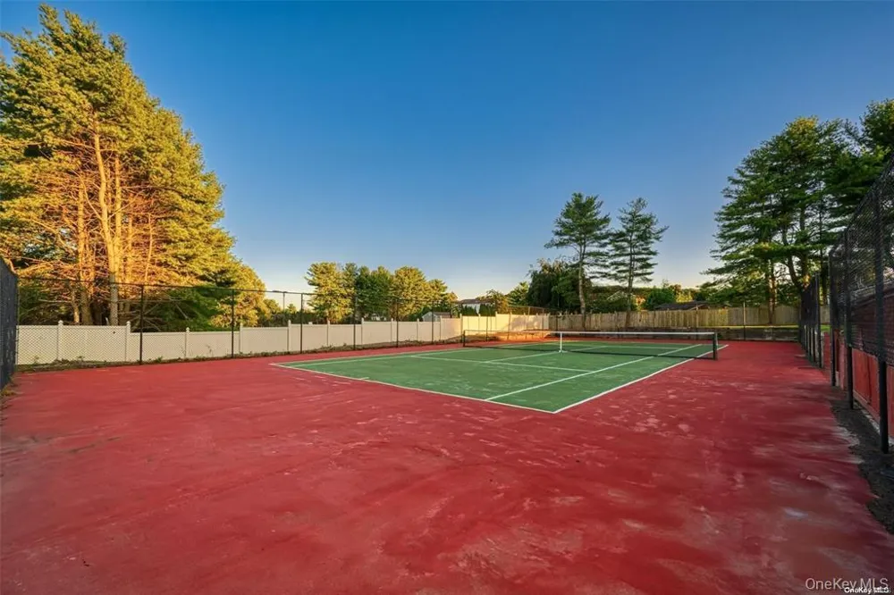 4 Jester Court Dix Hills, NY 11746