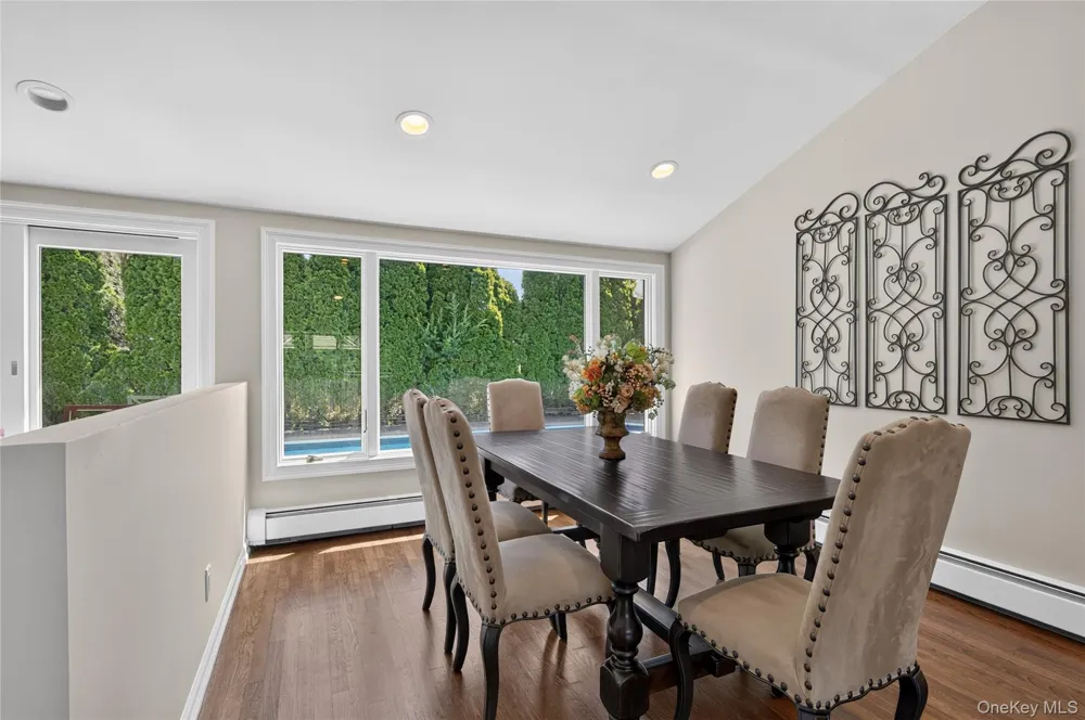 1 Ryan Court Syosset, NY 11791