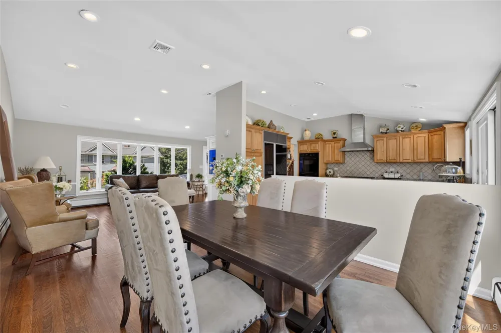 1 Ryan Court Syosset, NY 11791