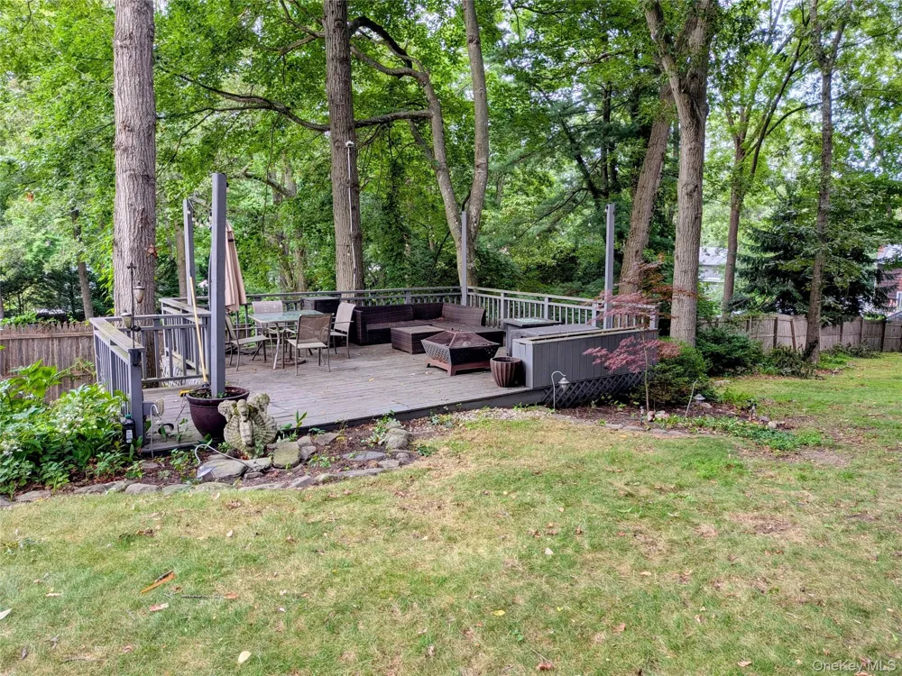 149 Grassy Pond Drive S Smithtown, NY 11787