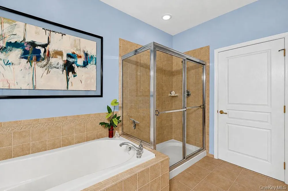 79 Samantha Circle Westhampton, NY 11977