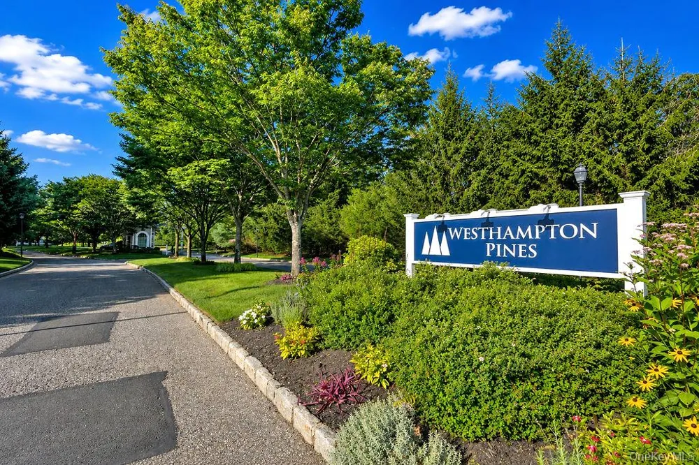 79 Samantha Circle Westhampton, NY 11977