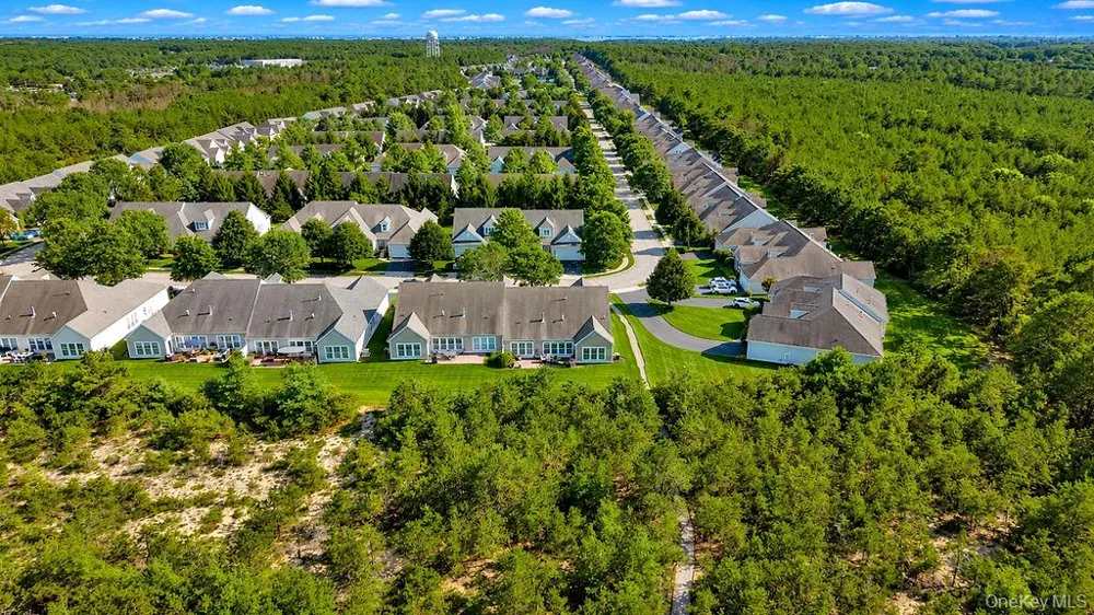 79 Samantha Circle Westhampton, NY 11977