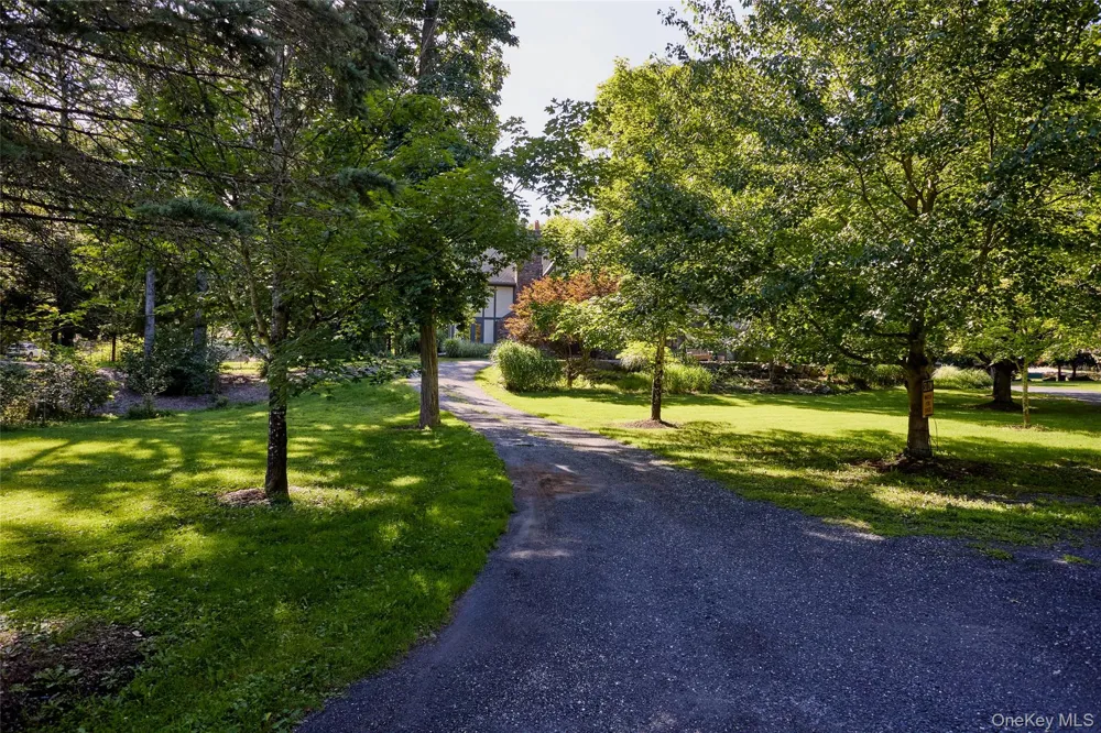 102 W Lake Road Tuxedo Park, NY 10987