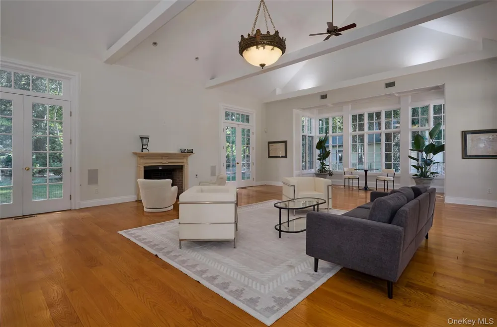 102 W Lake Road Tuxedo Park, NY 10987