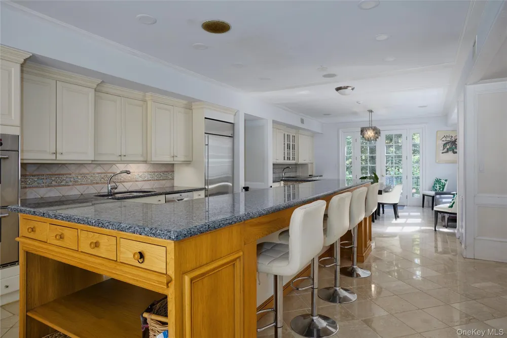 102 W Lake Road Tuxedo Park, NY 10987