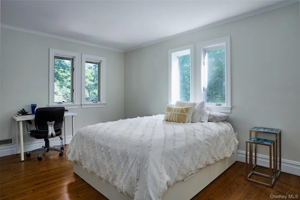 102 W Lake Road Tuxedo Park, NY 10987