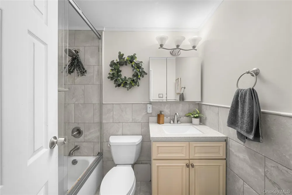 40 W 4th Street #60 Patchogue, NY 11772