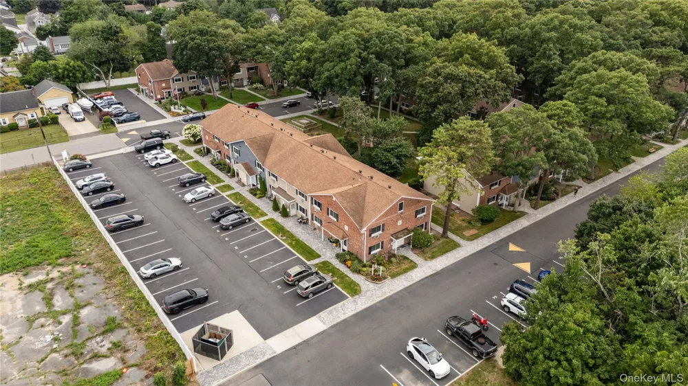 40 W 4th Street #60 Patchogue, NY 11772