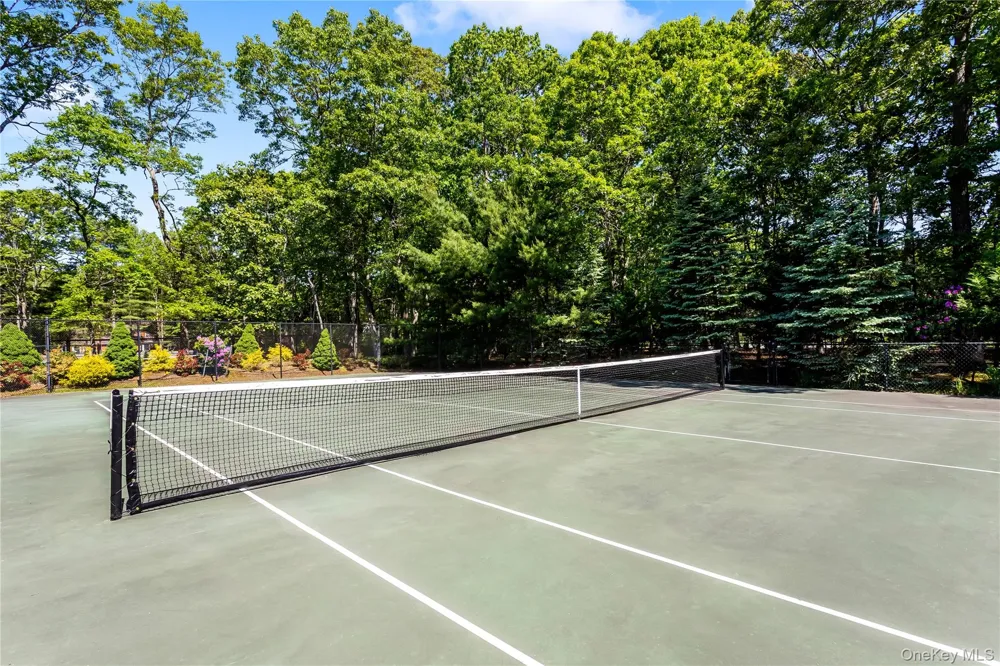 6 Strathmore Court Remsenburg, NY 11960