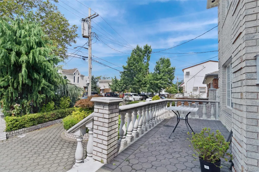 158-23 92nd Street Howard Beach, NY 11414