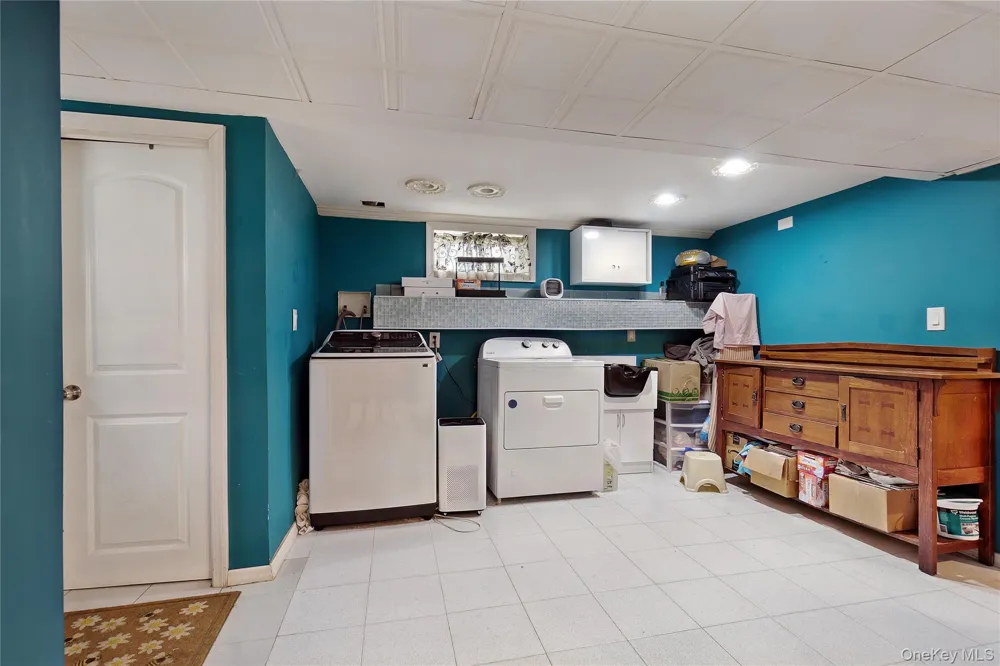 158-23 92nd Street Howard Beach, NY 11414