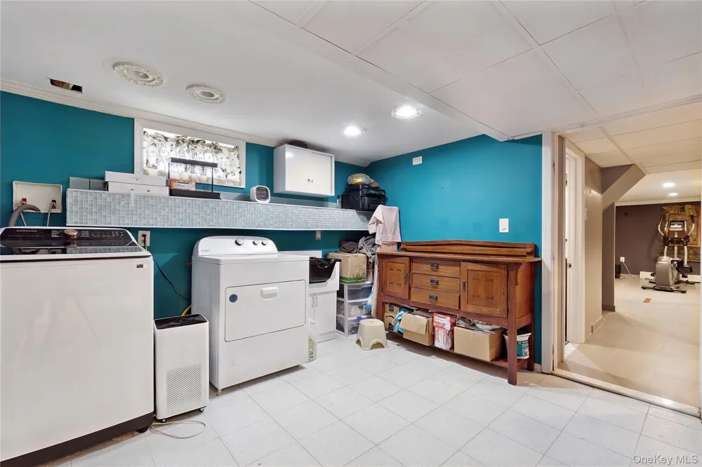 158-23 92nd Street Howard Beach, NY 11414