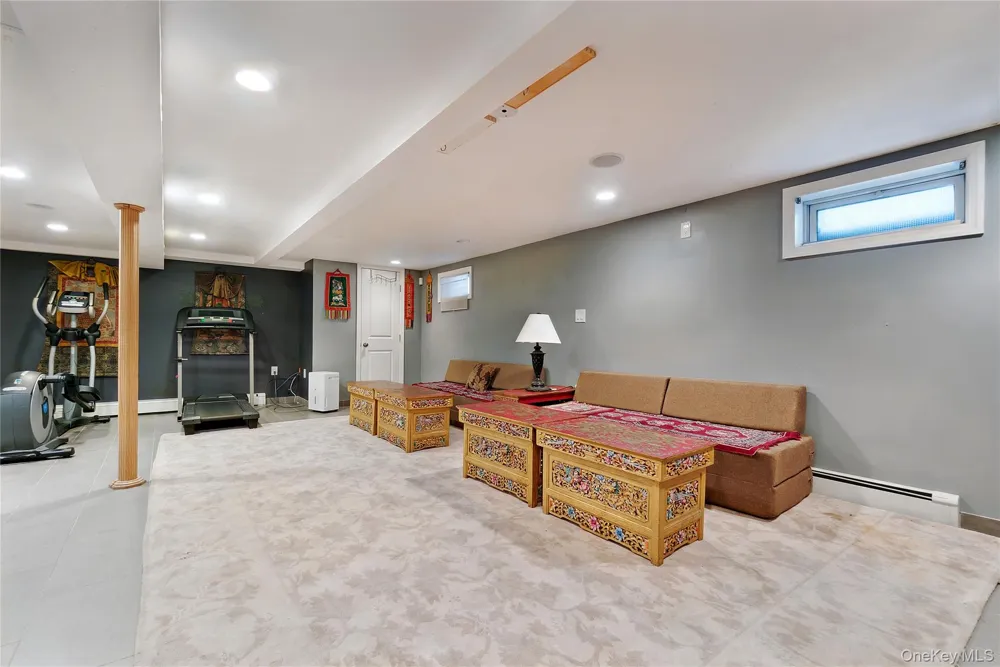 158-23 92nd Street Howard Beach, NY 11414