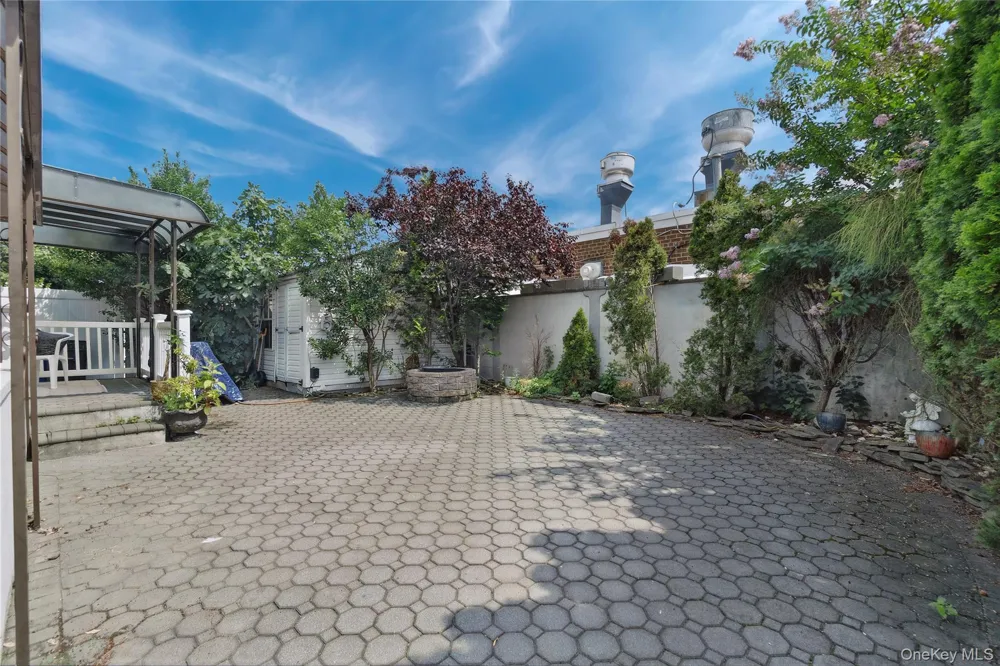 158-23 92nd Street Howard Beach, NY 11414