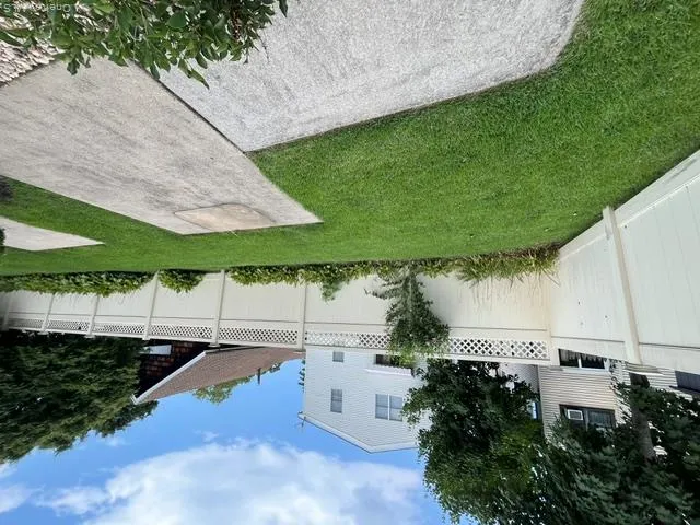 20 Edgewood Road #A Port Washington, NY 11050