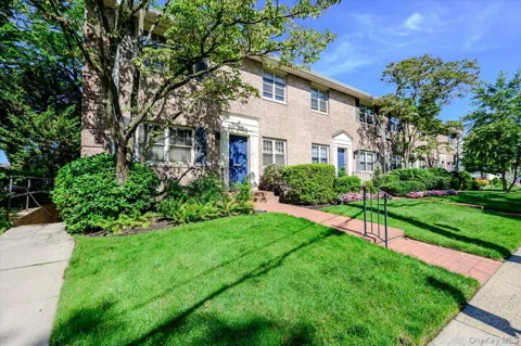 2 Lewis Place #1.4B