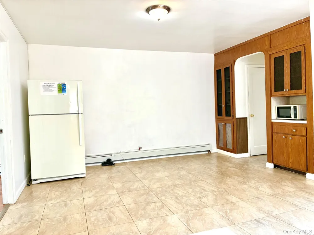 77-47 166th Street ##2 Fresh Meadows, NY 11366