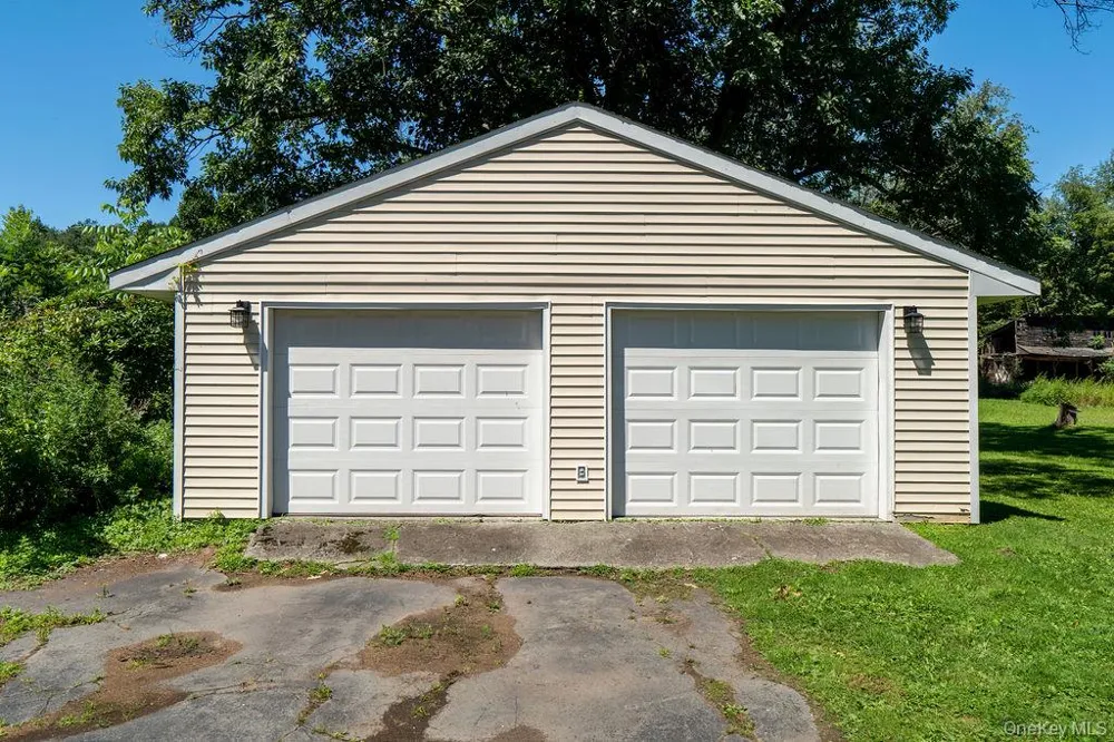 5030 State Route 52 Jeffersonville, NY 12748