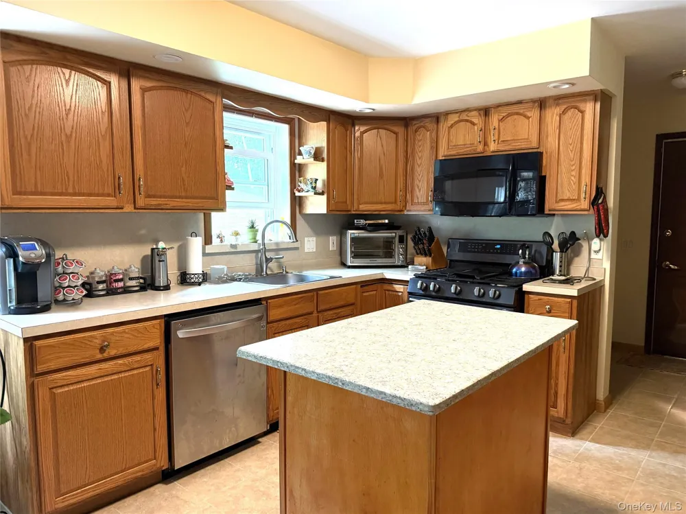 125 Sheldon Road Wingdale, NY 12594