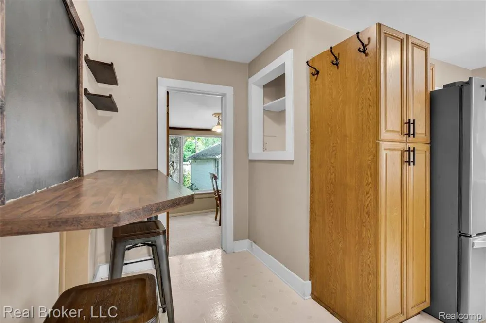 624 Prospect Road Ypsilanti City, MI 48198
